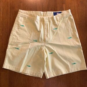 Vineyard Vines Men’s club shorts